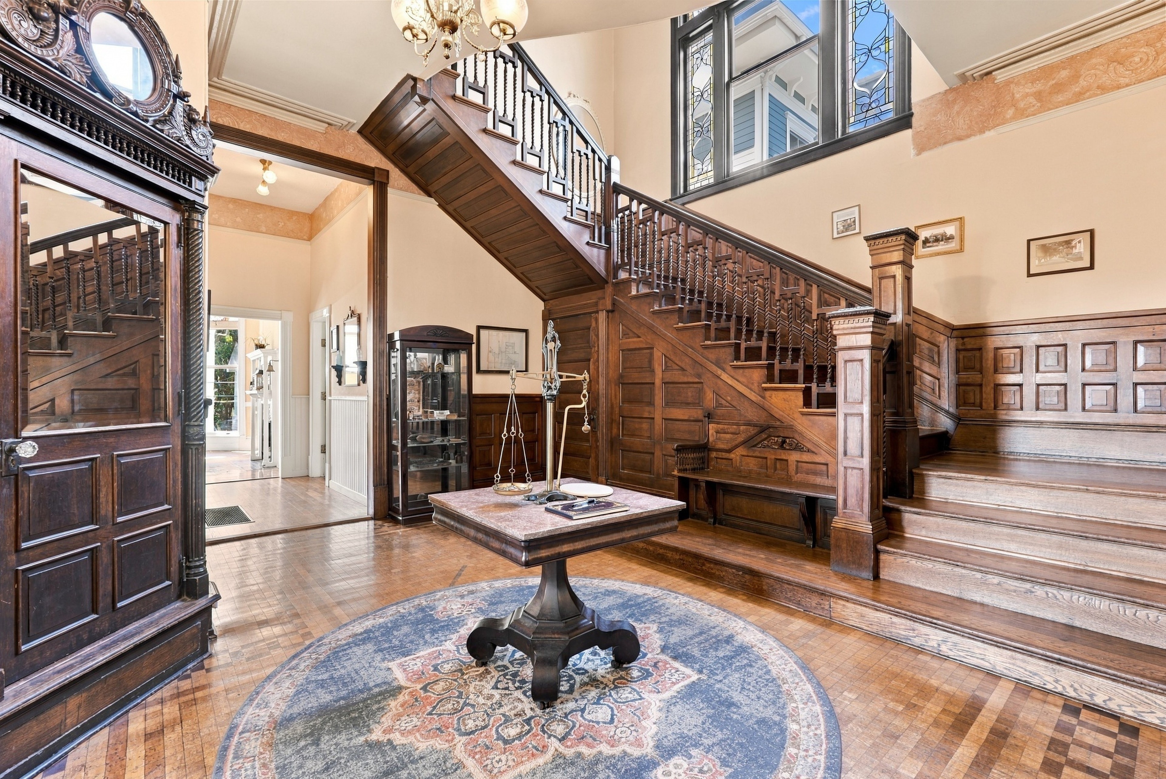 Incredible Foyer